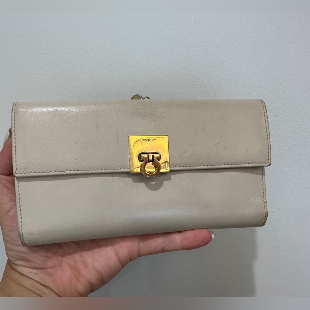 Vintage Salvatore Ferragamo Leather Gold Metal Hardware Wallet Checkbook Holder